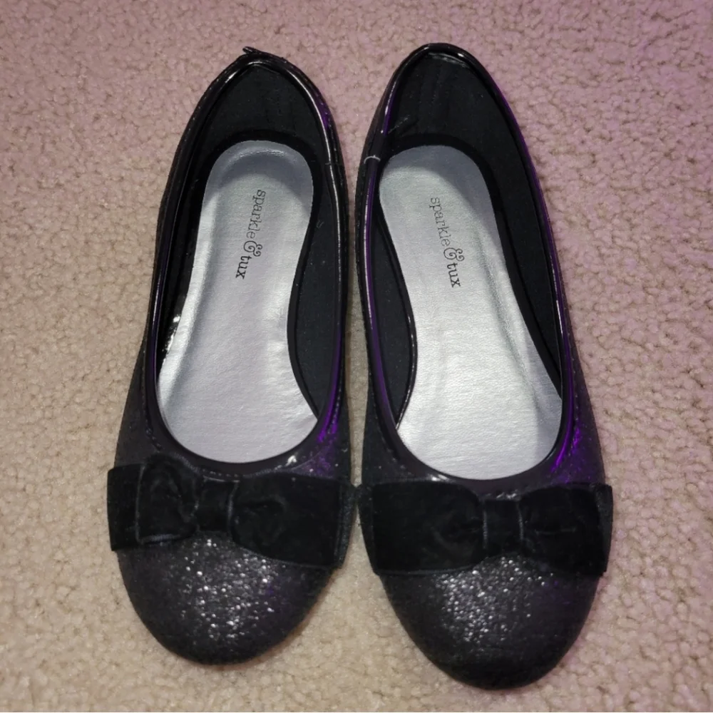 NEW sparkly black flats